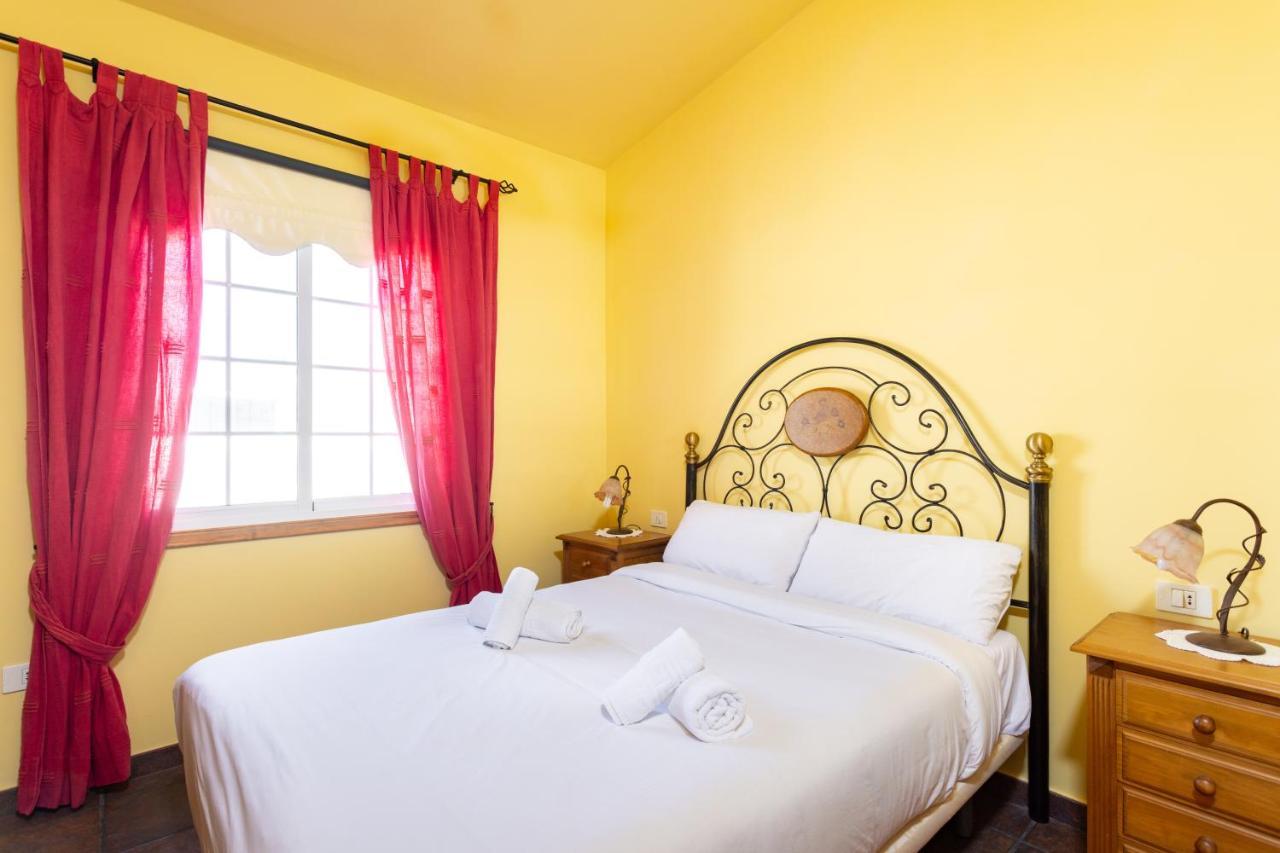 155 Abades Private Pool By Sunkeyrents Hébergement de vacances