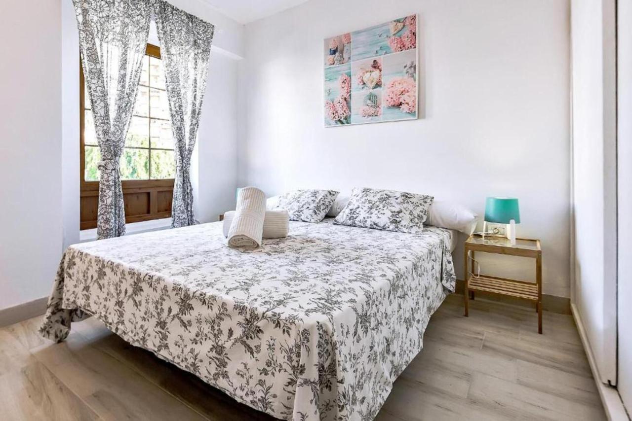 Apartment Two Bedroom In Playa De Americas