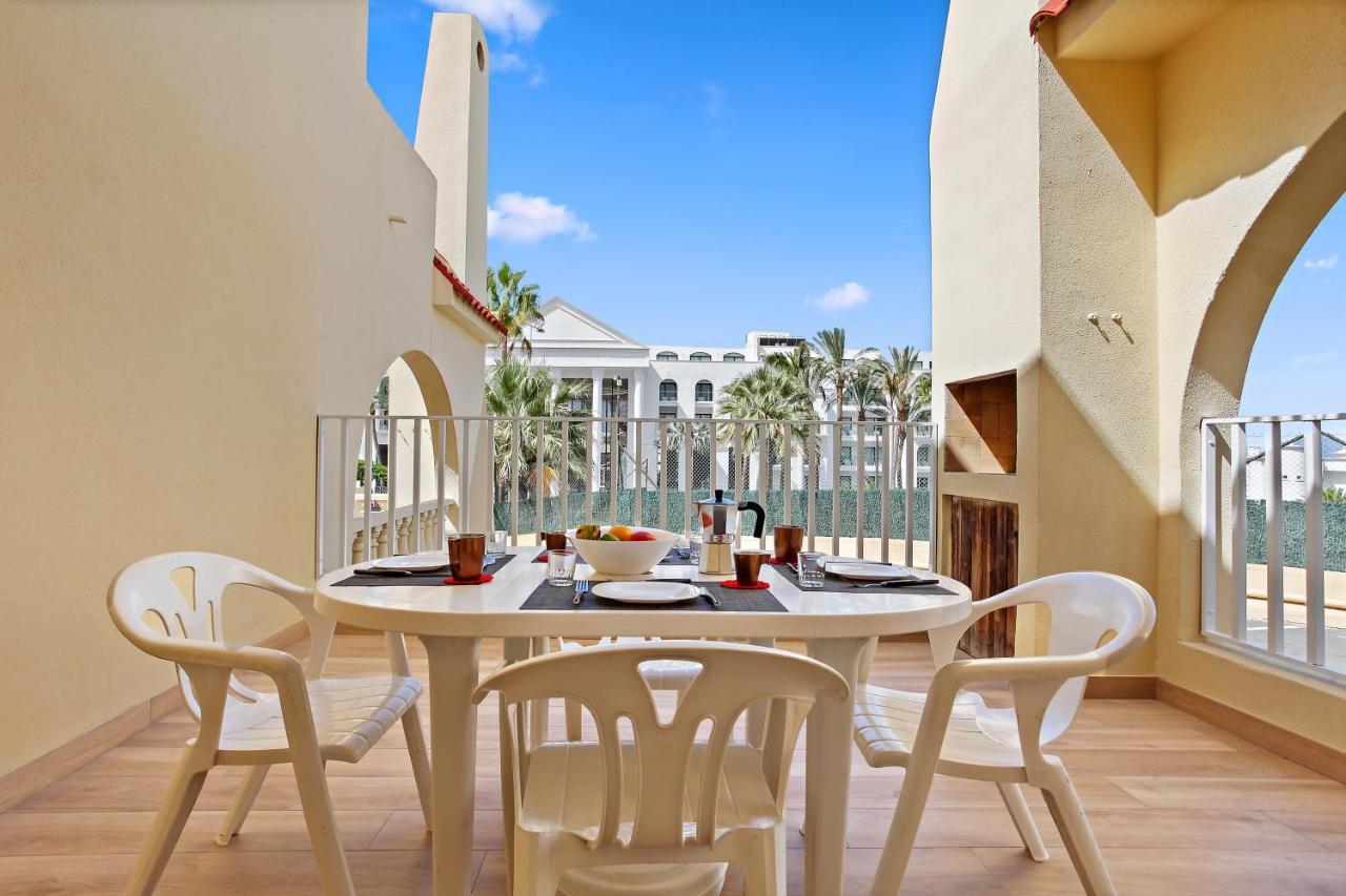 Beach, Beaches At 400m, 2 Terraces