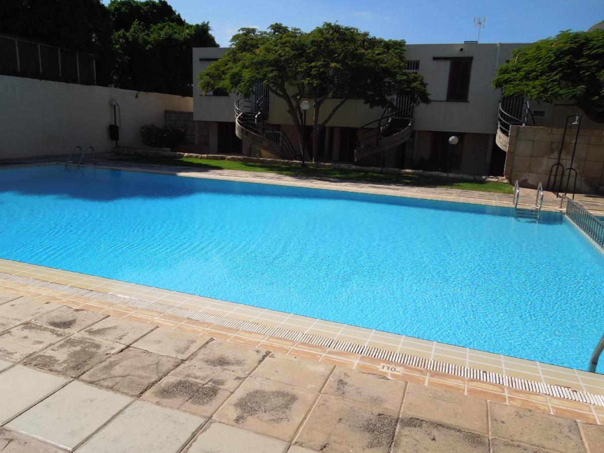 Jacaranda Close To The Beach, Sea-view, Pool, Wifi, Sat-tv