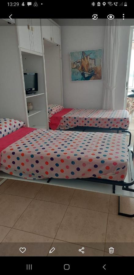 Apartamento Bonito En Primera Linea Al Mar *