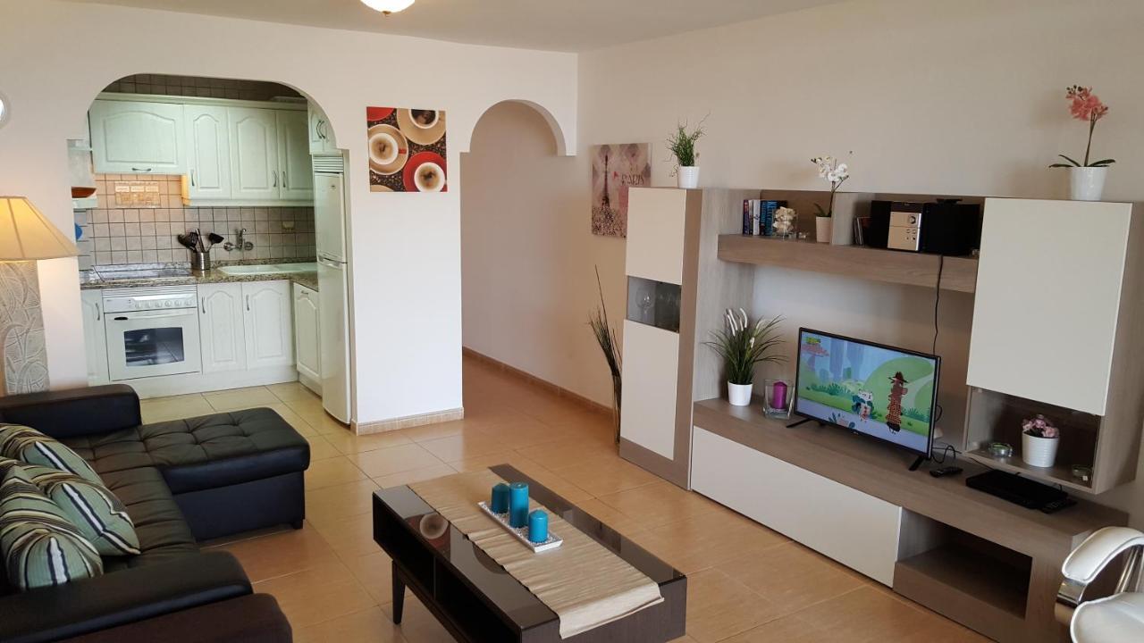 Appartement Jacaranda Close To The Beach, Sea-view, Pool, Wifi, Sat-tv *