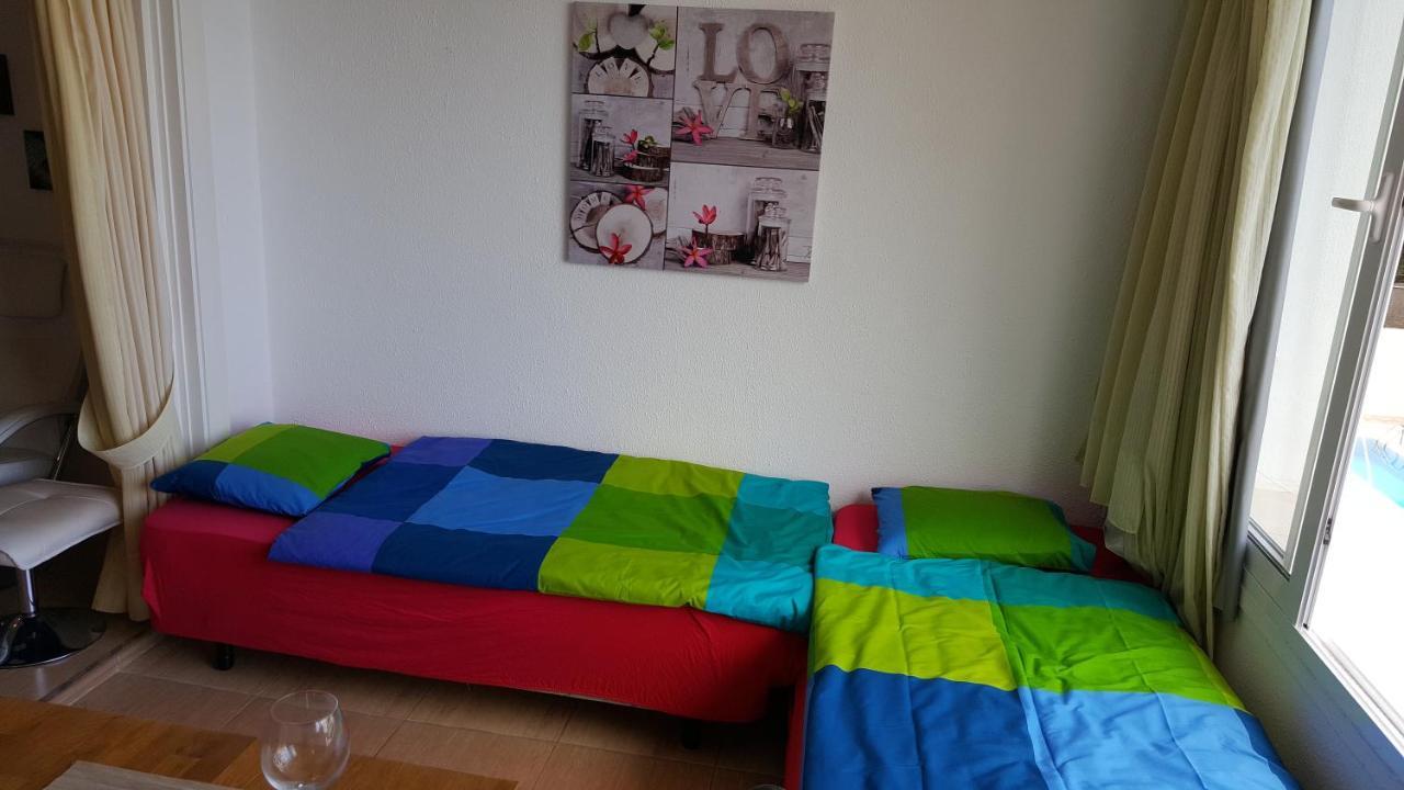 Jacaranda Close To The Beach, Sea-view, Pool, Wifi, Sat-tv