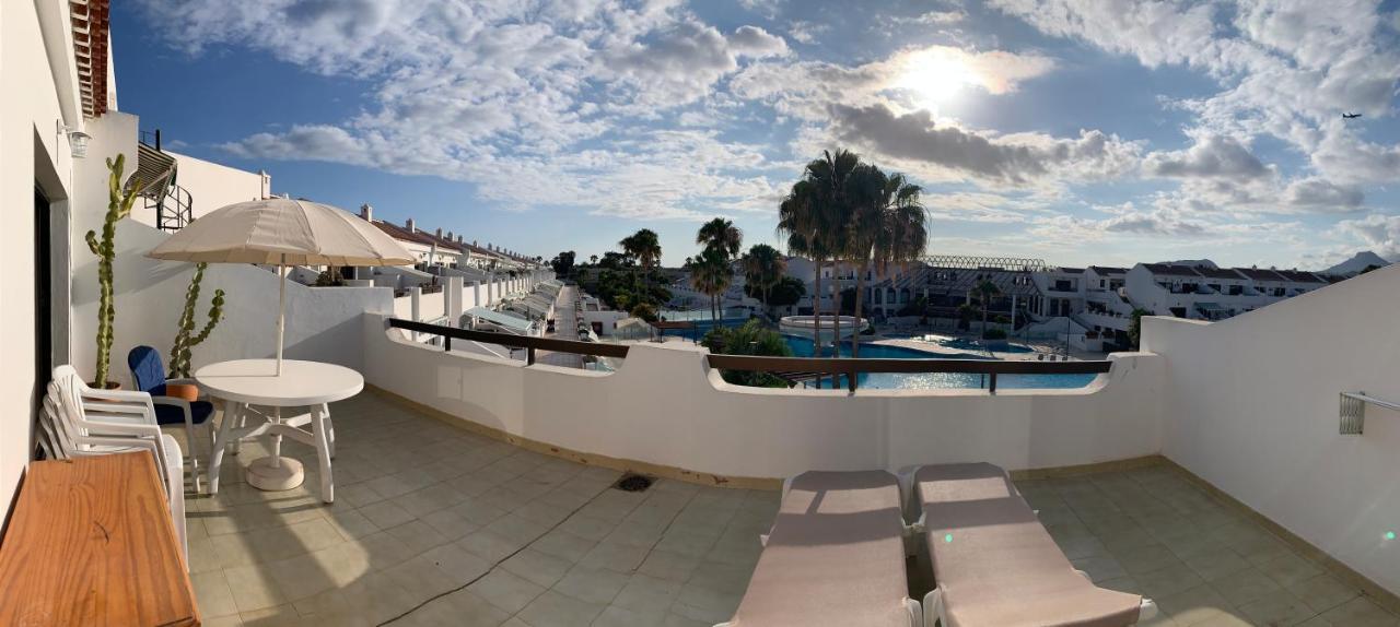 Bright With Pool In Tenerife South *