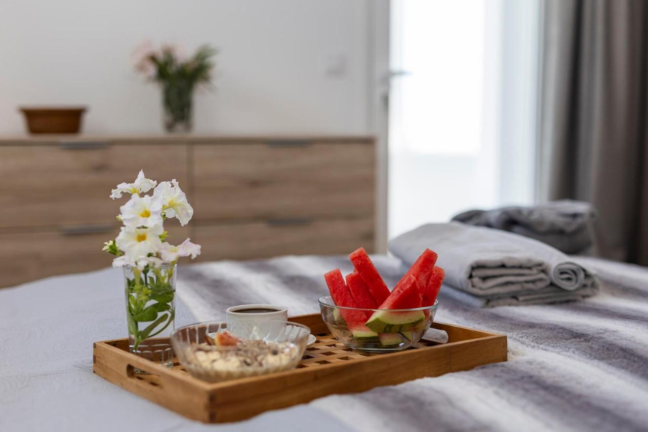 Azure Horizon And Breeze - Panoramic Ocean View And Heated Pool