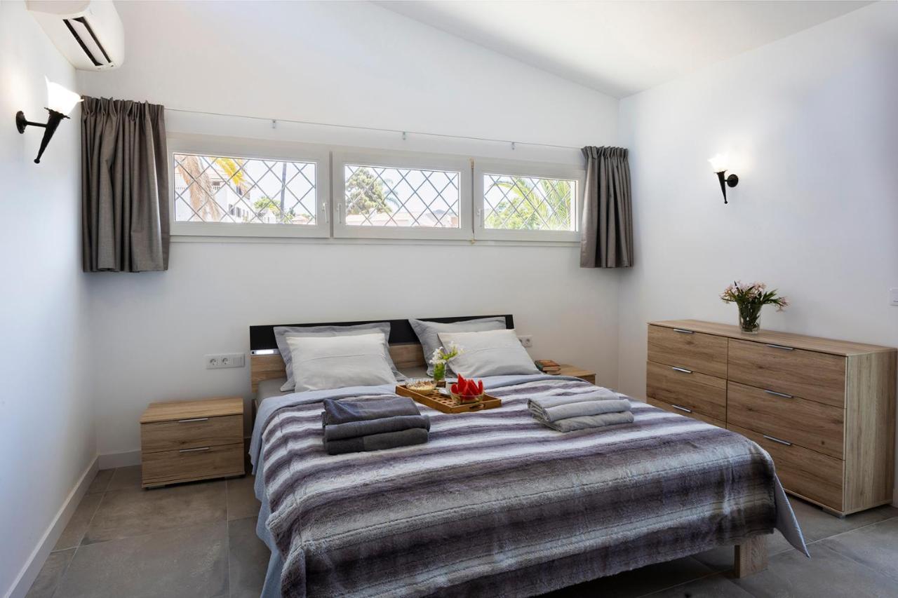 Villa Azure Horizon And Breeze - Panoramic Ocean View And Heated Pool