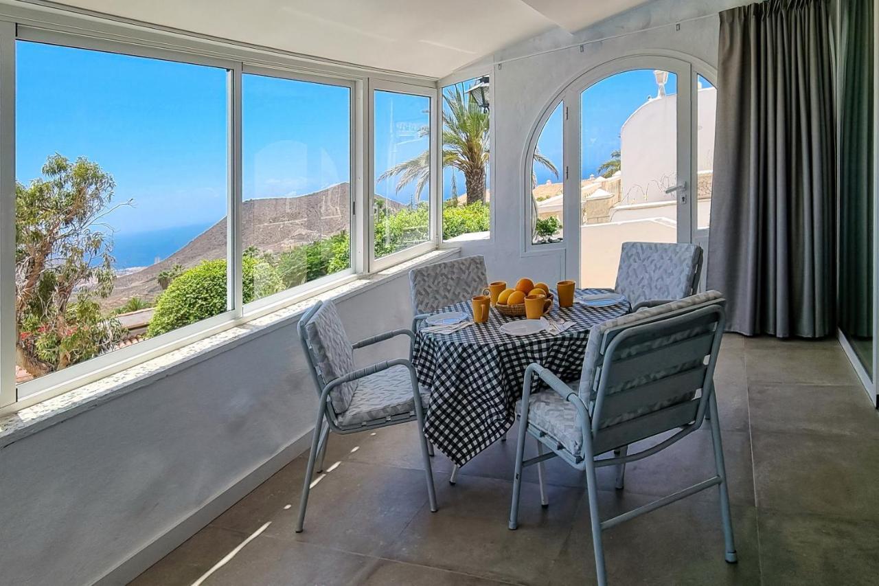 Azure Horizon And Breeze - Panoramic Ocean View And Heated Pool Villa Chayofa