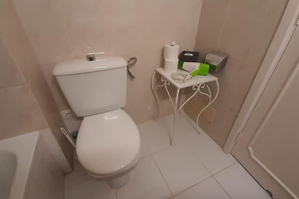 Apartamento Central Studio With Sea View Balcony!