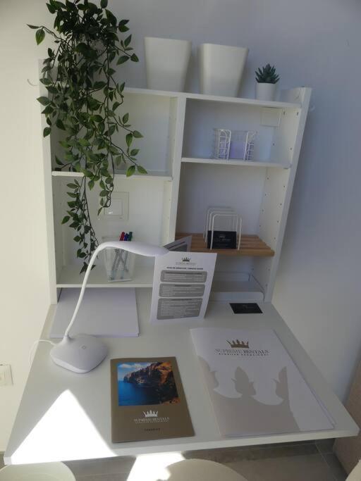 19 Piso Centrico, Nuevo Y Bien Equipado En La Trinidad Apartamento