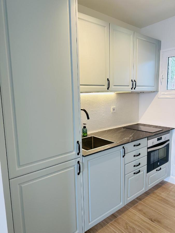 Apartment Blue Monis With Amazing Views