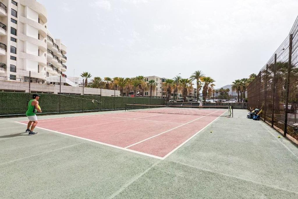 Tenerife Sur *