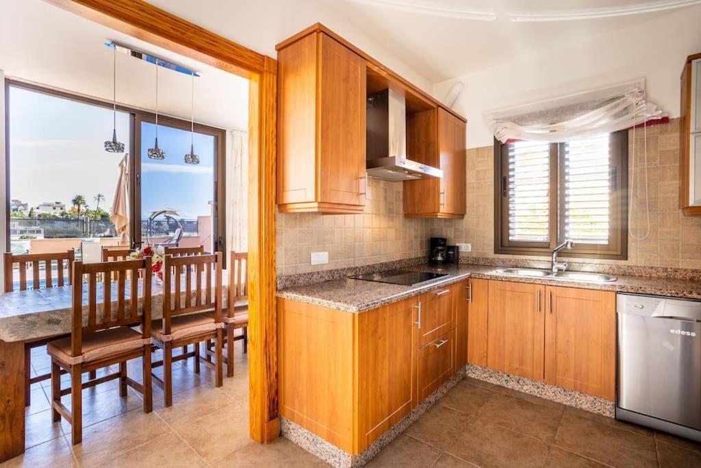 De La Huerta Con Piscina Privada Y Barbacoa * Güímar