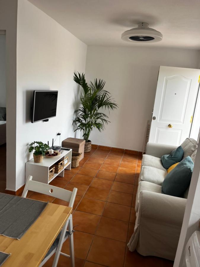 2 Bedroom Cristianos Tenerife Tamaragua Hébergement de vacances *