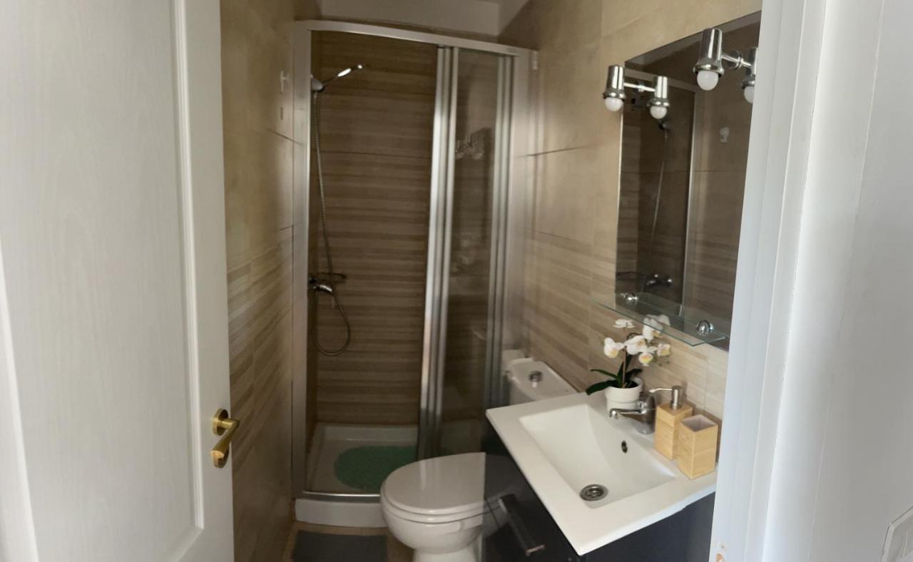 2 Bedroom Cristianos Tenerife Tamaragua Hébergement de vacances *