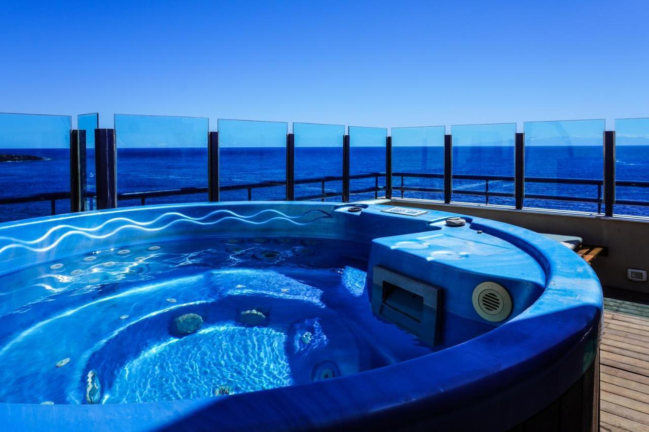 Lamar Luxury Penthouse With Jacuzzi