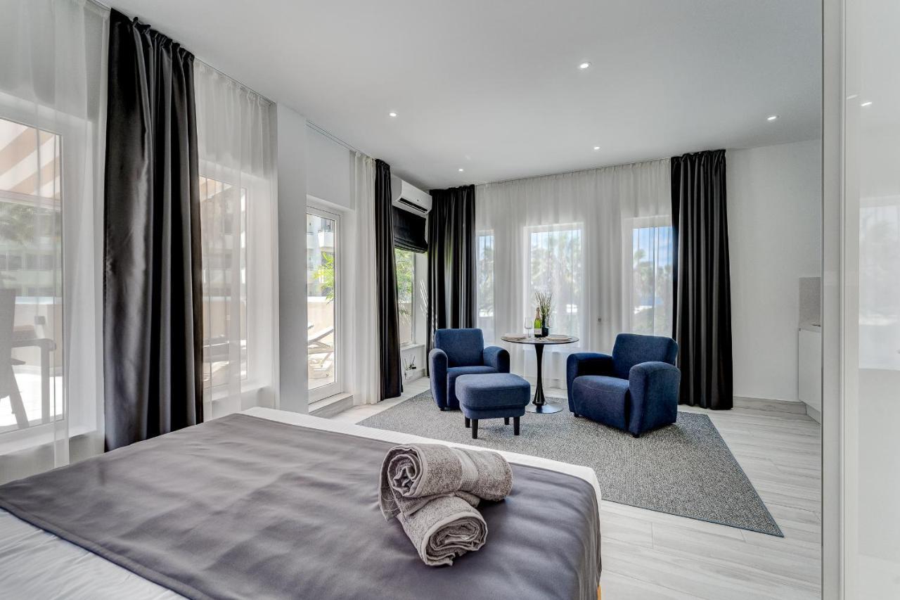 Bal Adults Only Apartahotel *