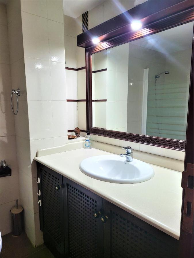 Apartment 2 Bedrooms Sea View 100 Meters From Ocean