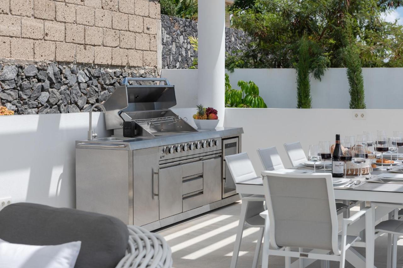 Karat Royal White * Costa Adeje (Tenerife)