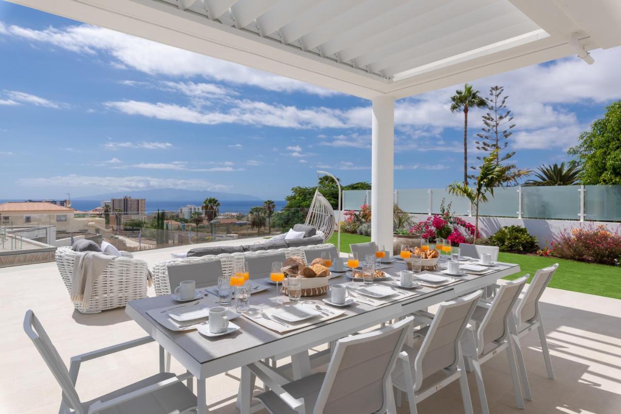 Karat Royal White Villa