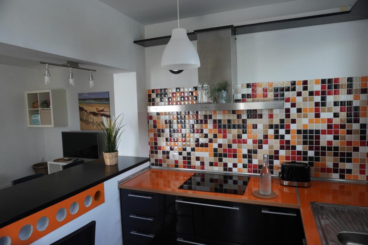 Modern House In Apartamento