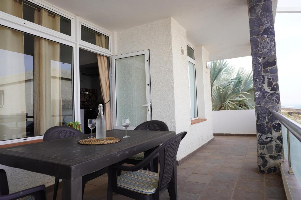 Modern House In Apartamento *