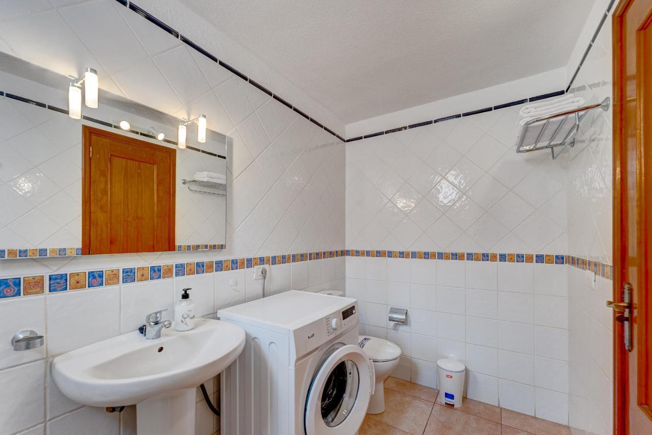 Pretty 1b In Diamantes 2, Heated Pool Los Cristianos (Tenerife)