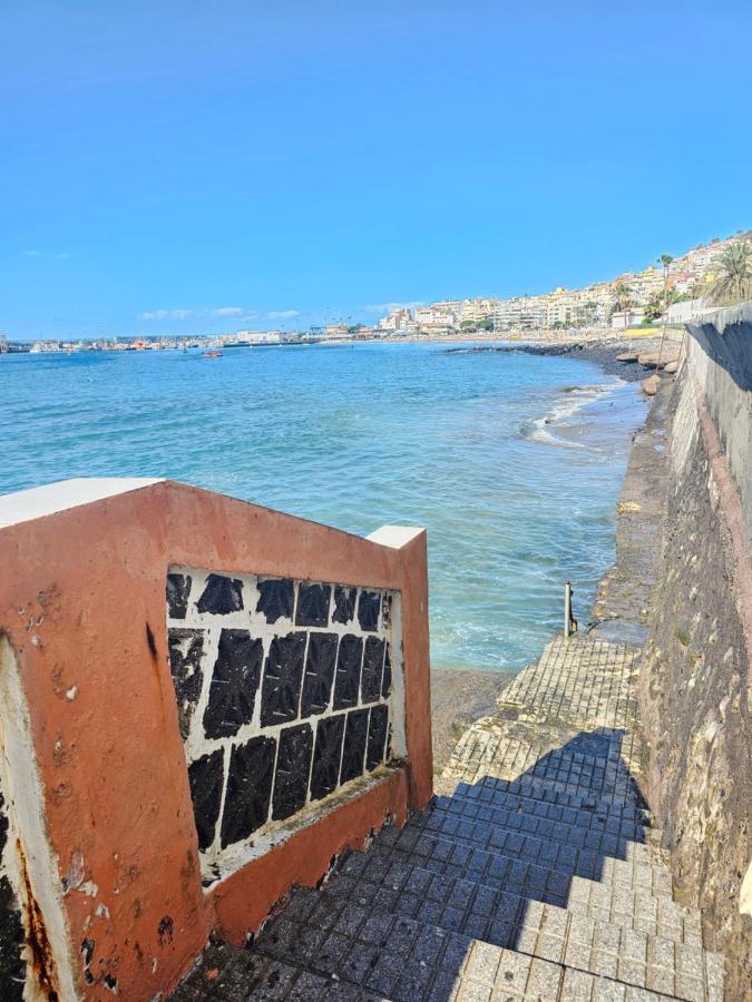Apartment New Seafront Dreaming View Apartment, Cristianos