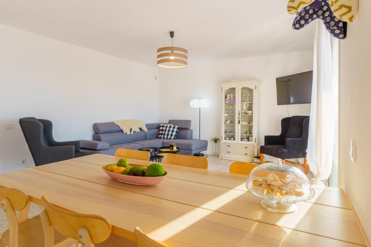 Iris 8 House
