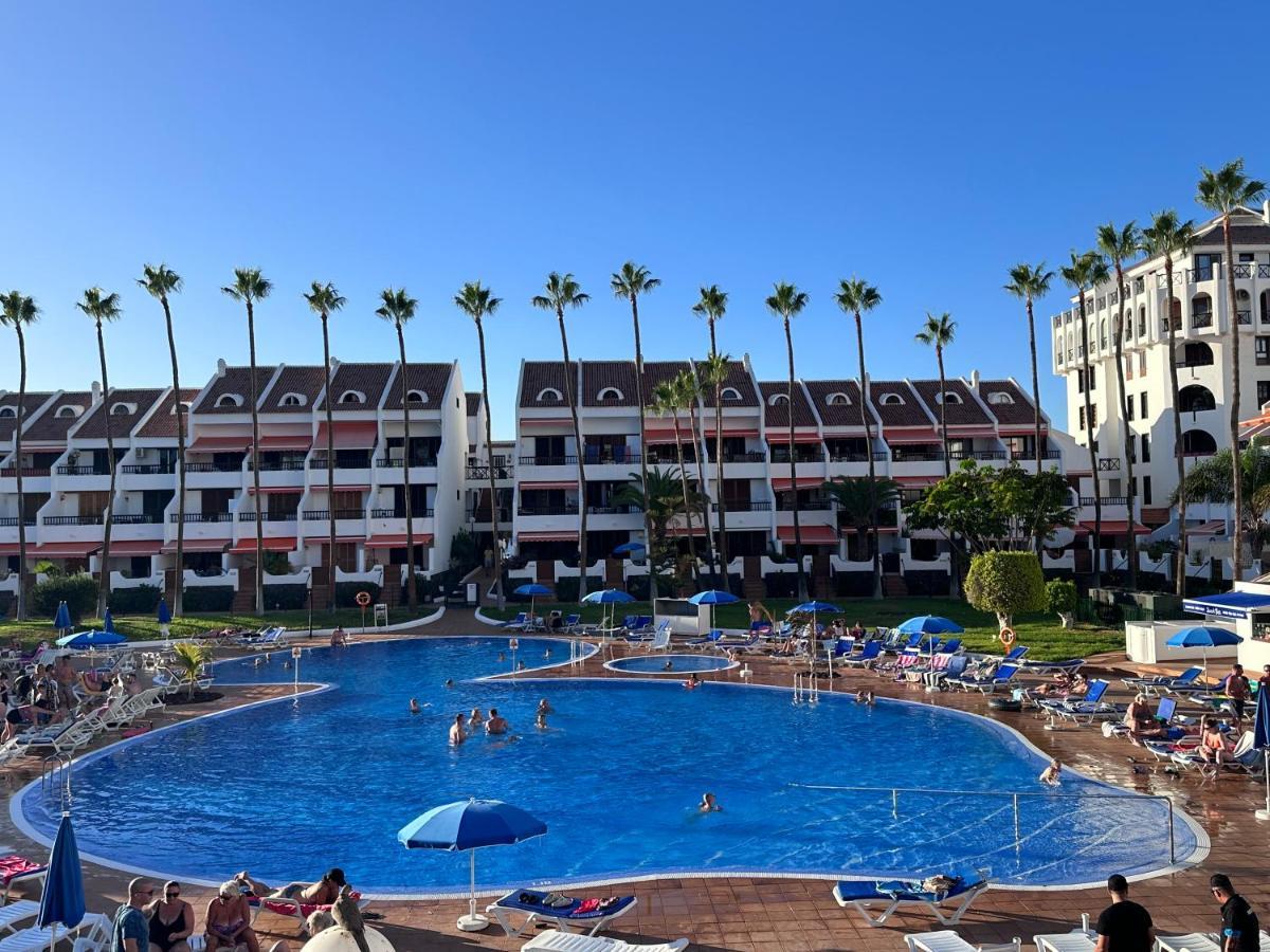 Appartement Parque Santiago Ii , Renovated, Ocean View, Heated Swimming Pool !