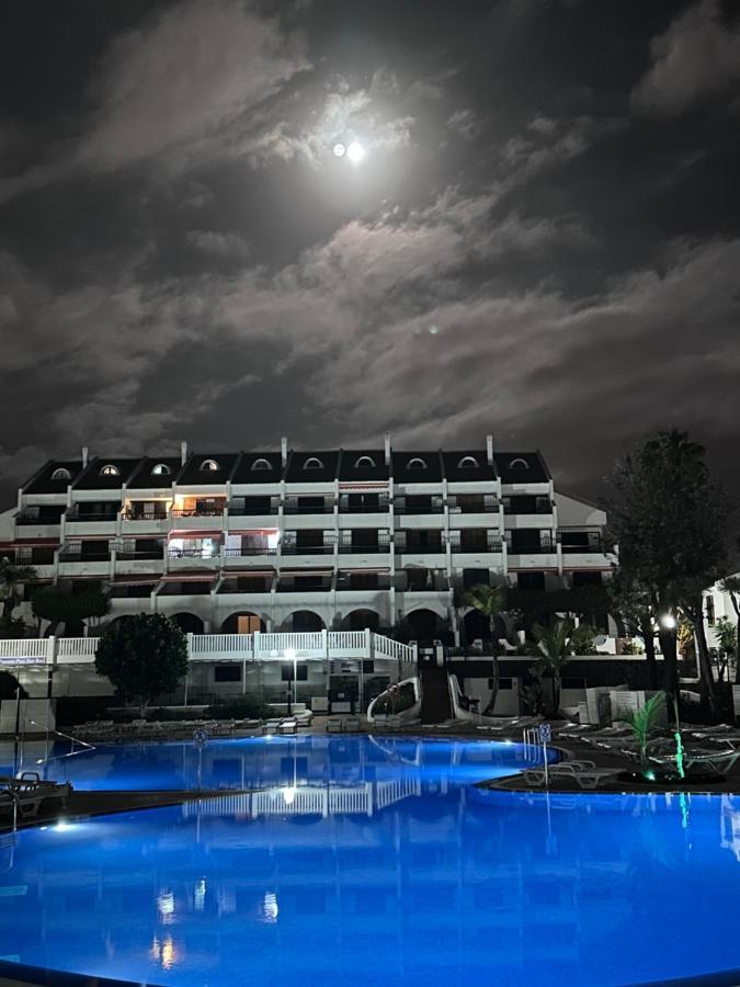 Parque Santiago Ii , Renovated, Ocean View, Heated Swimming Pool ! Playa de las Américas