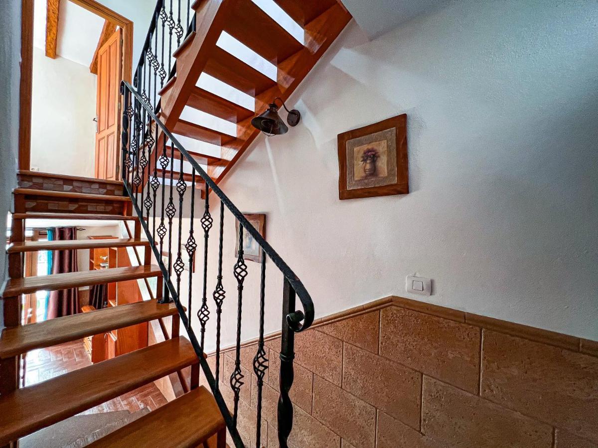 Cozy Townhouse With A Garden Playa de las Américas
