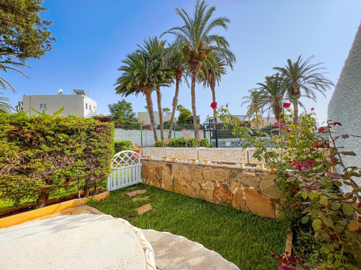Apartamento Cozy Townhouse With A Garden Playa de las Américas