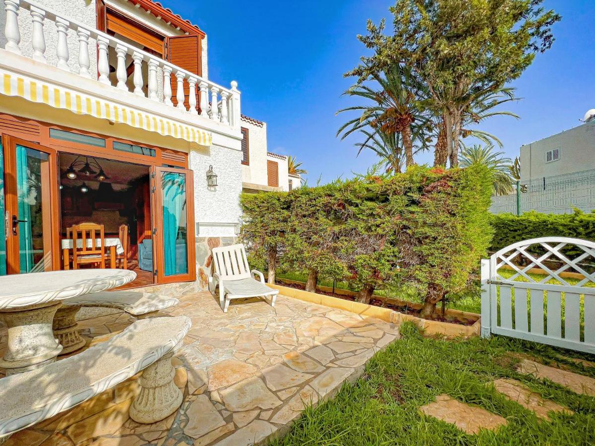 Apartamento Cozy Townhouse With A Garden Playa de las Américas