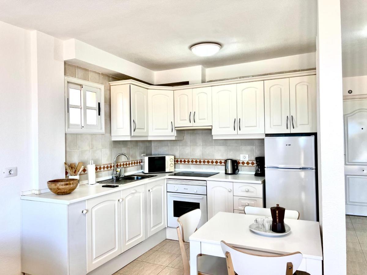 Los Cristianos - The Heights With Sea Views - As De Casas