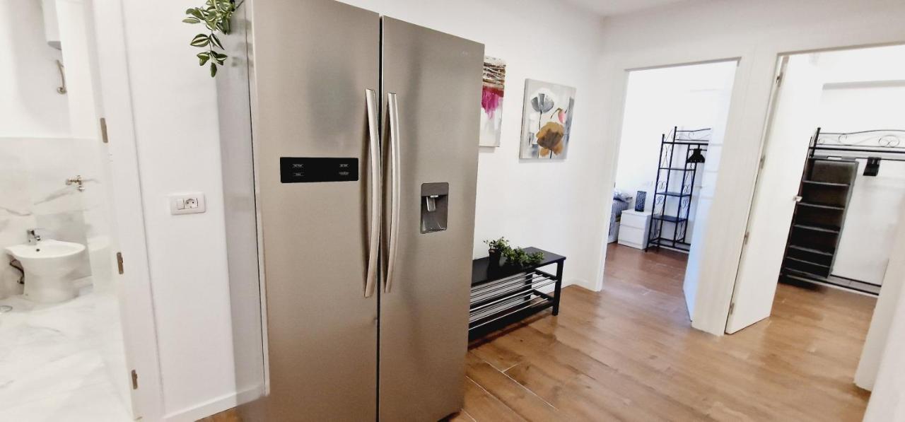 Fantastic 3 Bedroom Next Playa Americas & Wifi Free *