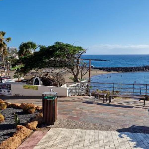 Hébergement de vacances Fantastic 3 Bedroom Next Playa Americas & Wifi Free Playa Feñabe