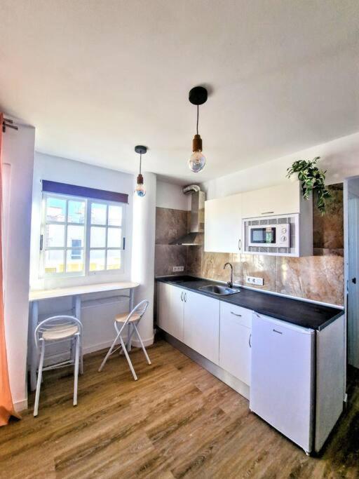 Moderno Loft Cerca De La Playa. *