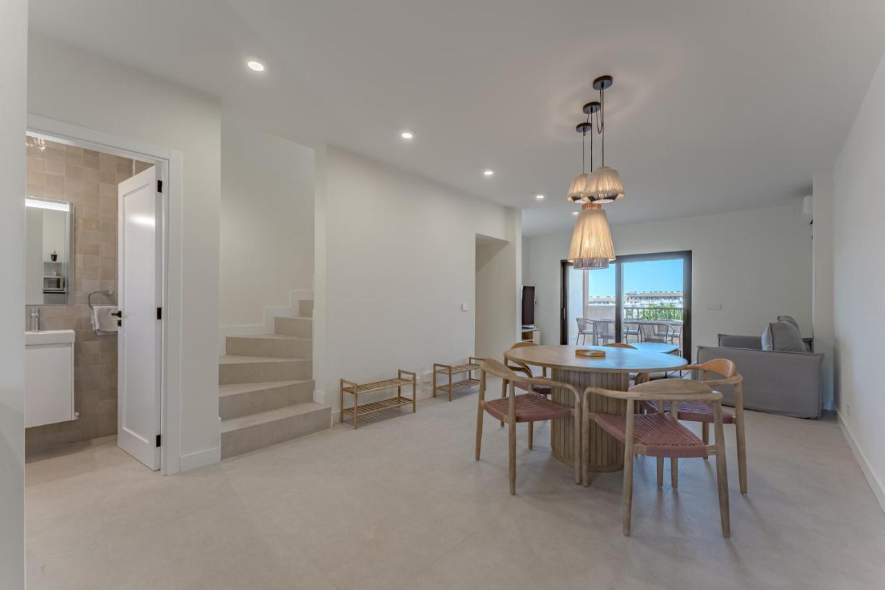 Exclusive New Townhouse In Playa Paraiso