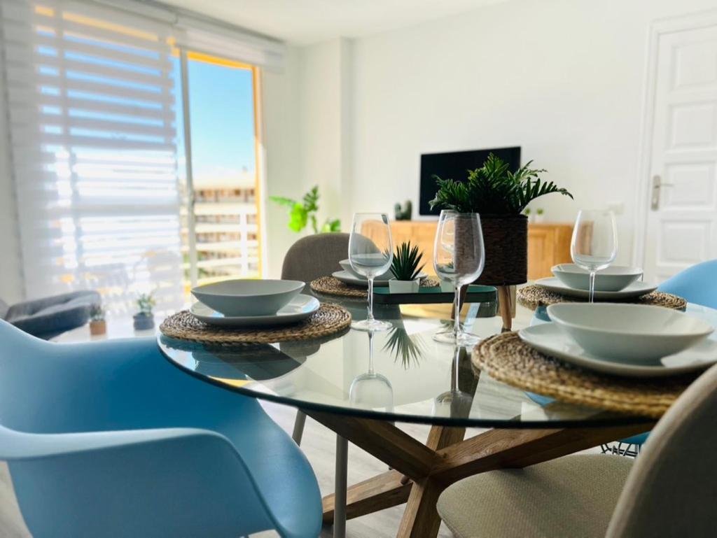 Linares - Playa De Cristianos 2 Bed Los Cristianos (Tenerife)