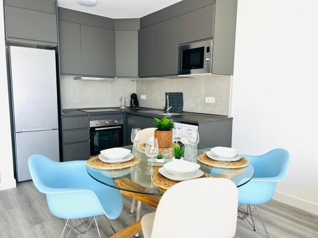 Linares - Playa De Cristianos 2 Bed Appartement