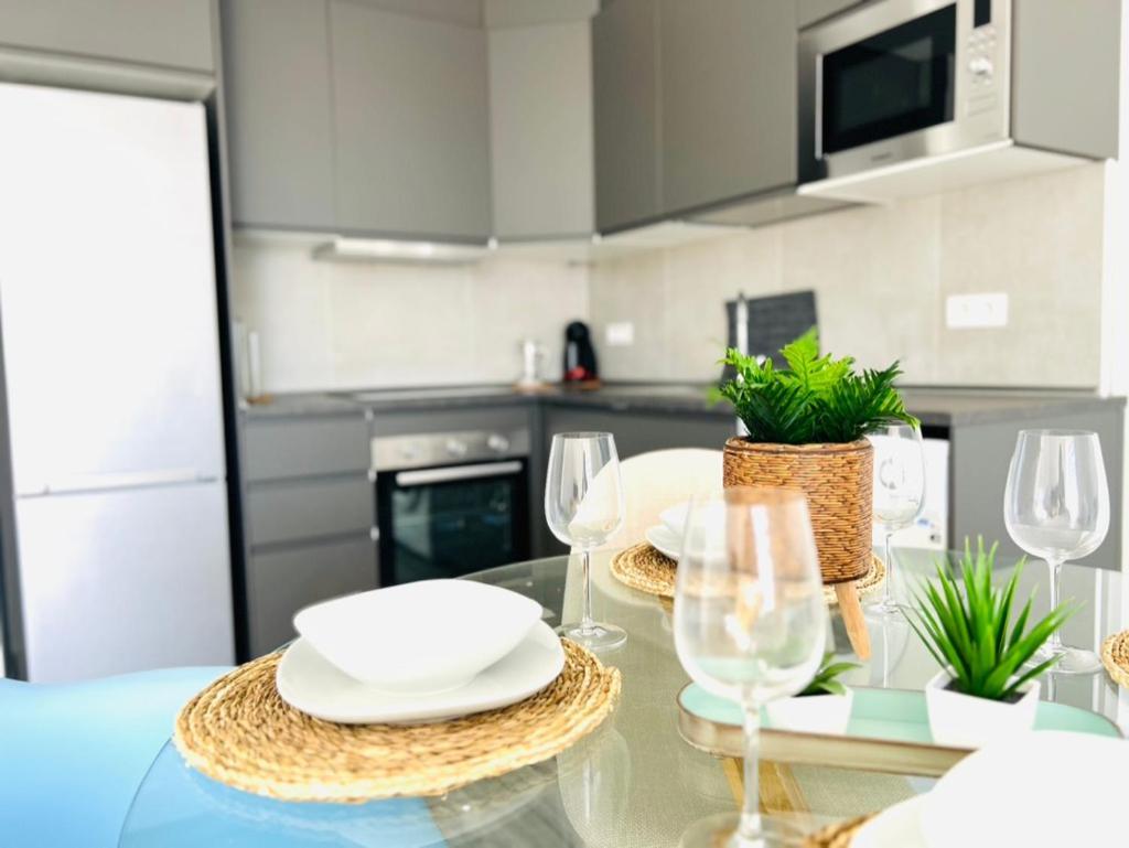 Linares - Playa De Cristianos 2 Bed Appartement Los Cristianos (Tenerife)