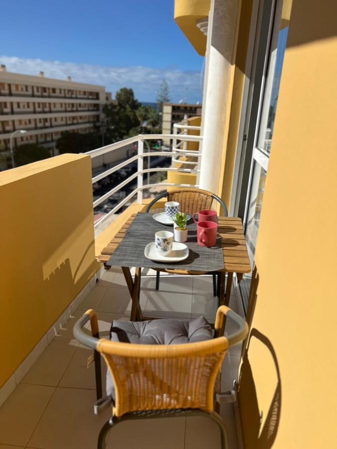 Linares - Playa De Cristianos 2 Bed * Los Cristianos (Tenerife)