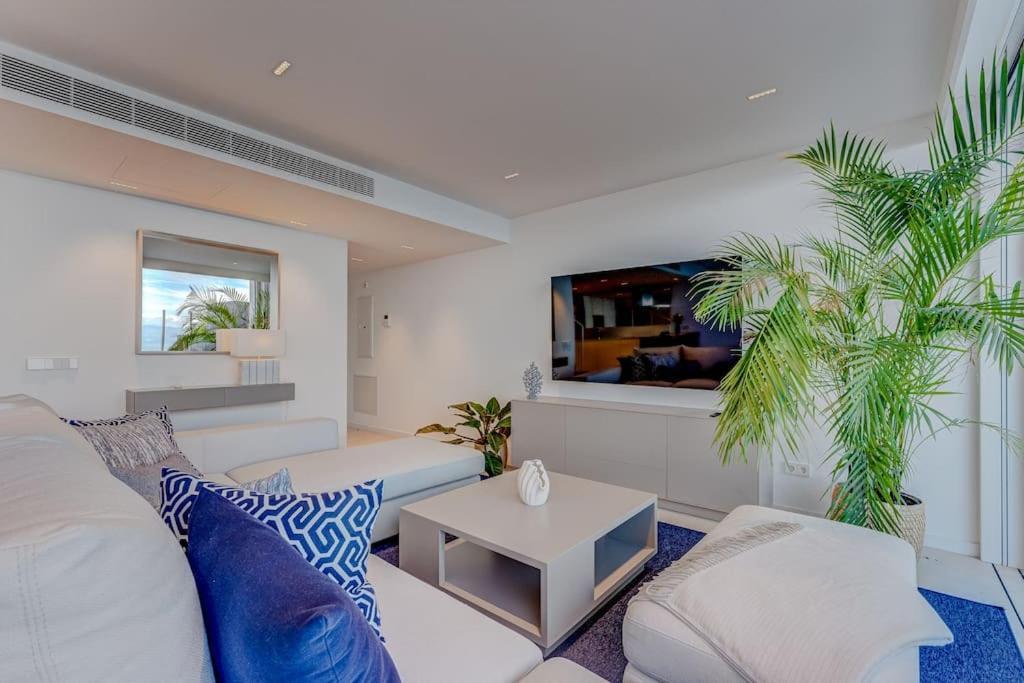 Appartement Luxury Triplex + Pool, Jacuzzi - Sissipark Azul