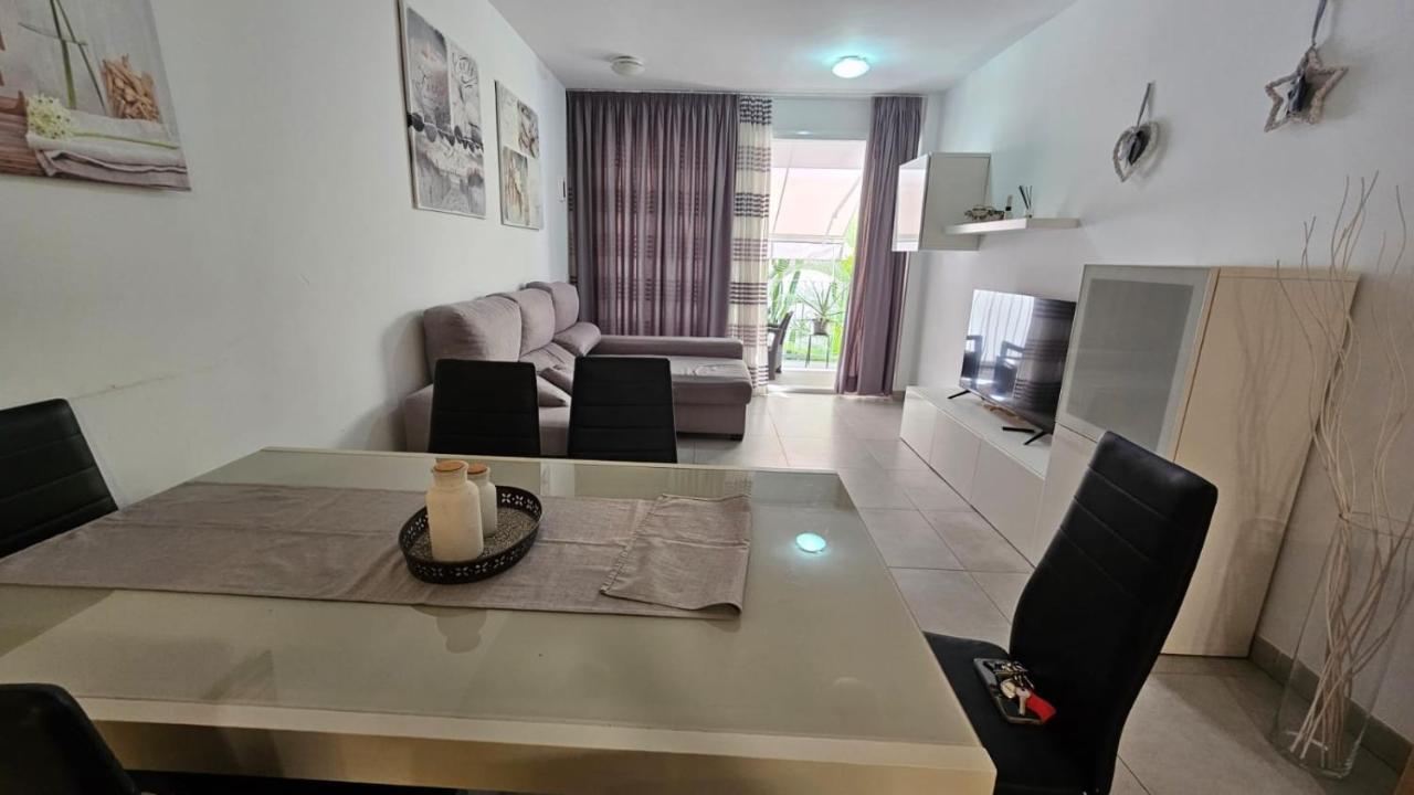 El Tesoro, Beautiful, Two Bedrooms Tenerife Sur Costa Adeje (Tenerife)