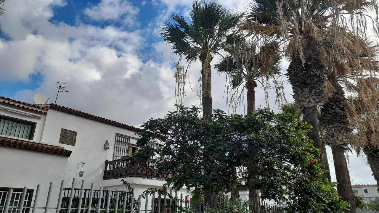 Apartamento Playa Montana Amarlla,pools,wifi