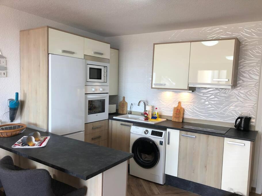 Apartamento Modern 2 Bed Penthouse Americas Centre Of Town With A Pool And Ocean Views *