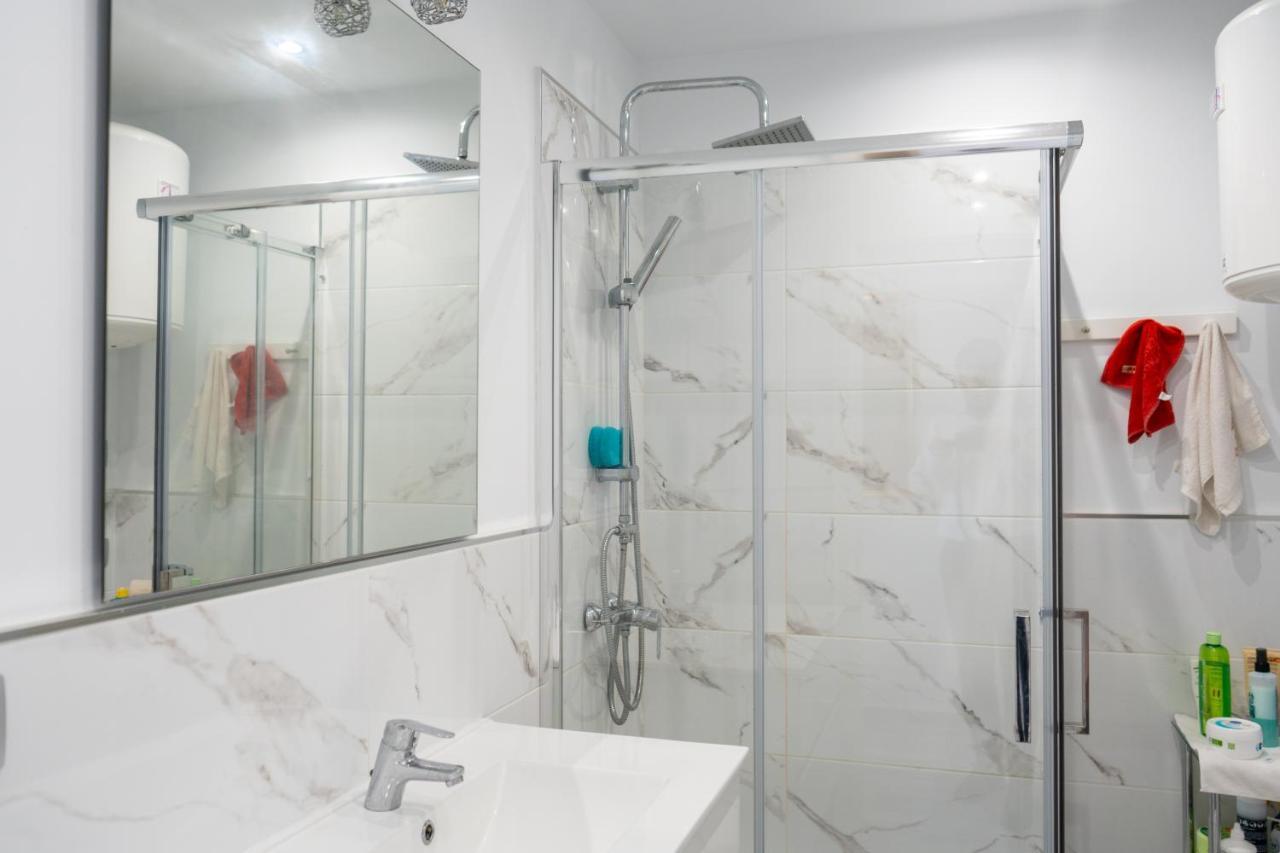 Appartement Mareverde Complex Whit Diffuse Pool And Chiringuito *