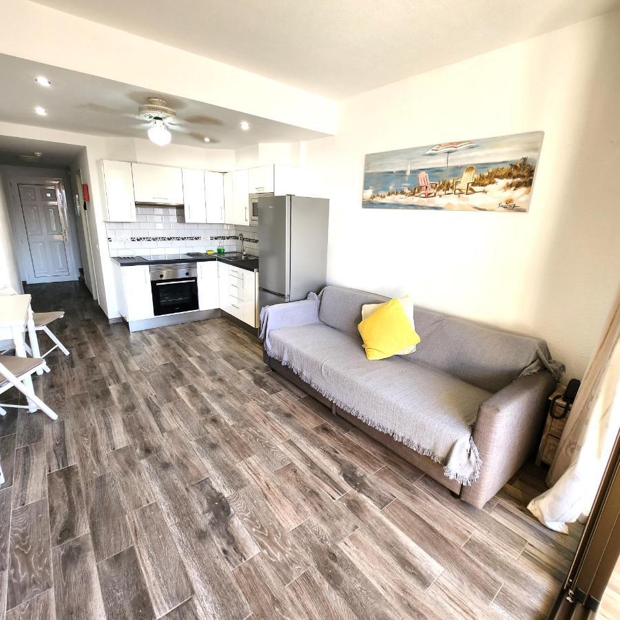 Castle Harbour Duplex With Pool View C115