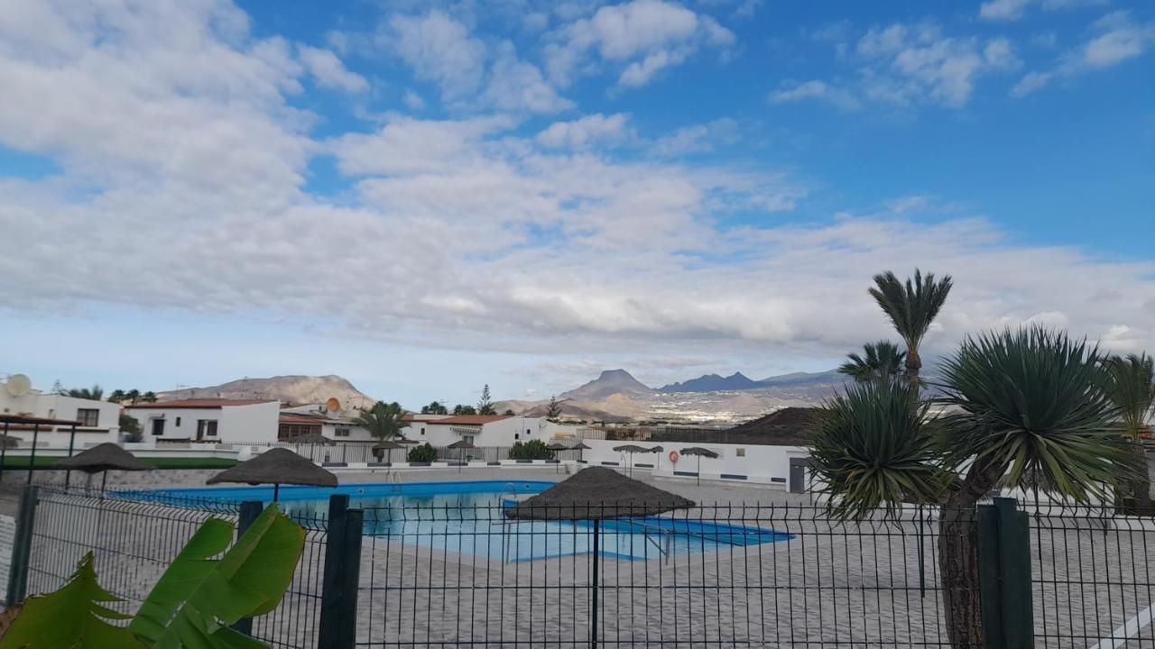 Playa Montana Amarlla,pools,wifi Apartamento *