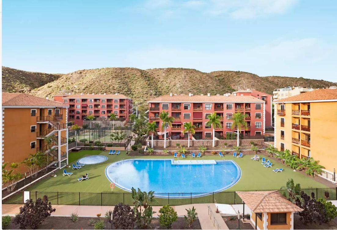 Island 77 Palm-mar